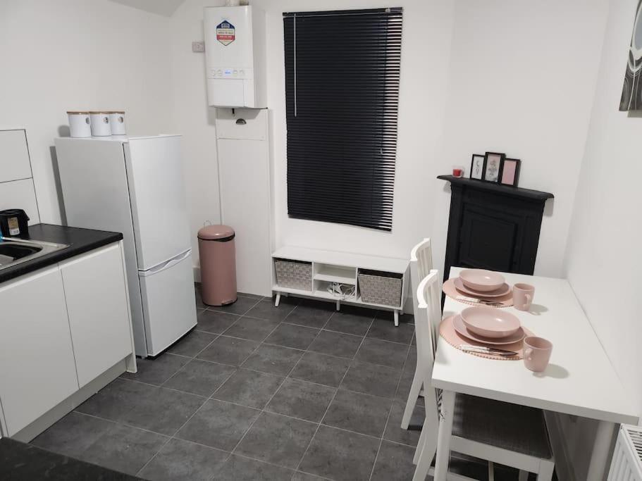 Nice Cosy Flat. Walking Distance To City Nottingham Eksteriør bilde